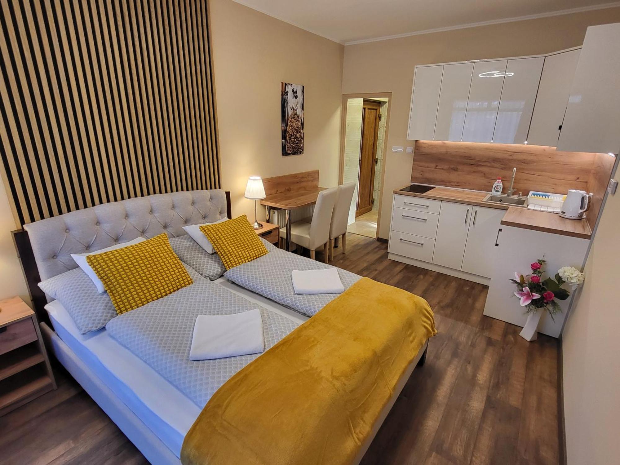 Gloria Apartment Szarvas