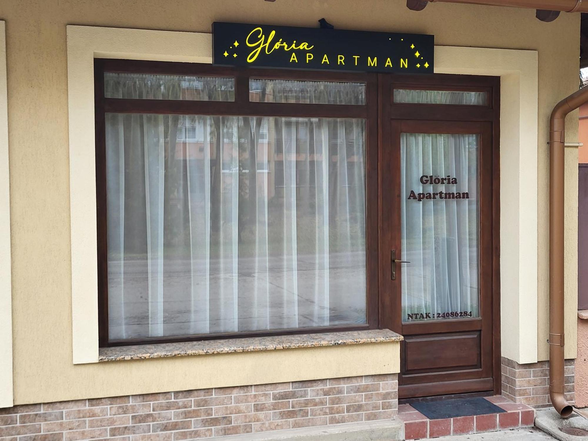 Gloria * Szarvas